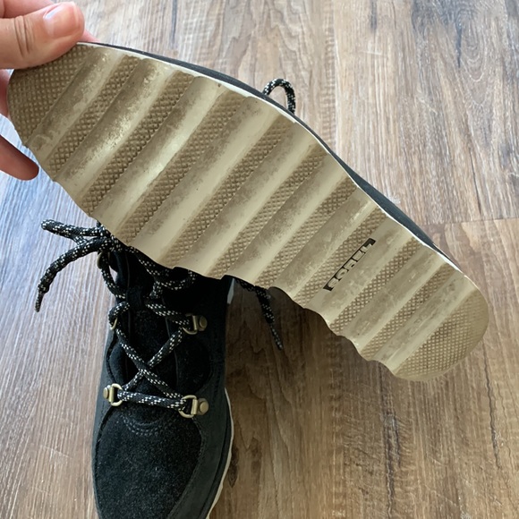 Sorel Sneakchic Alpine Boots - Picture 5 of 6